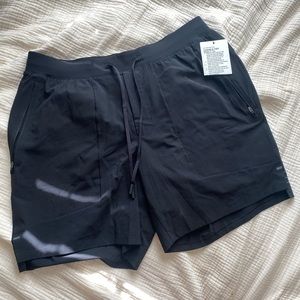 Lululemon Mens License to Train LL (Linerless) Short BLK Black Size X-Large